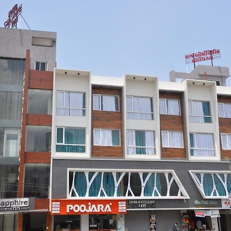 Hotel Sapphire Inn Godhra Exterior photo